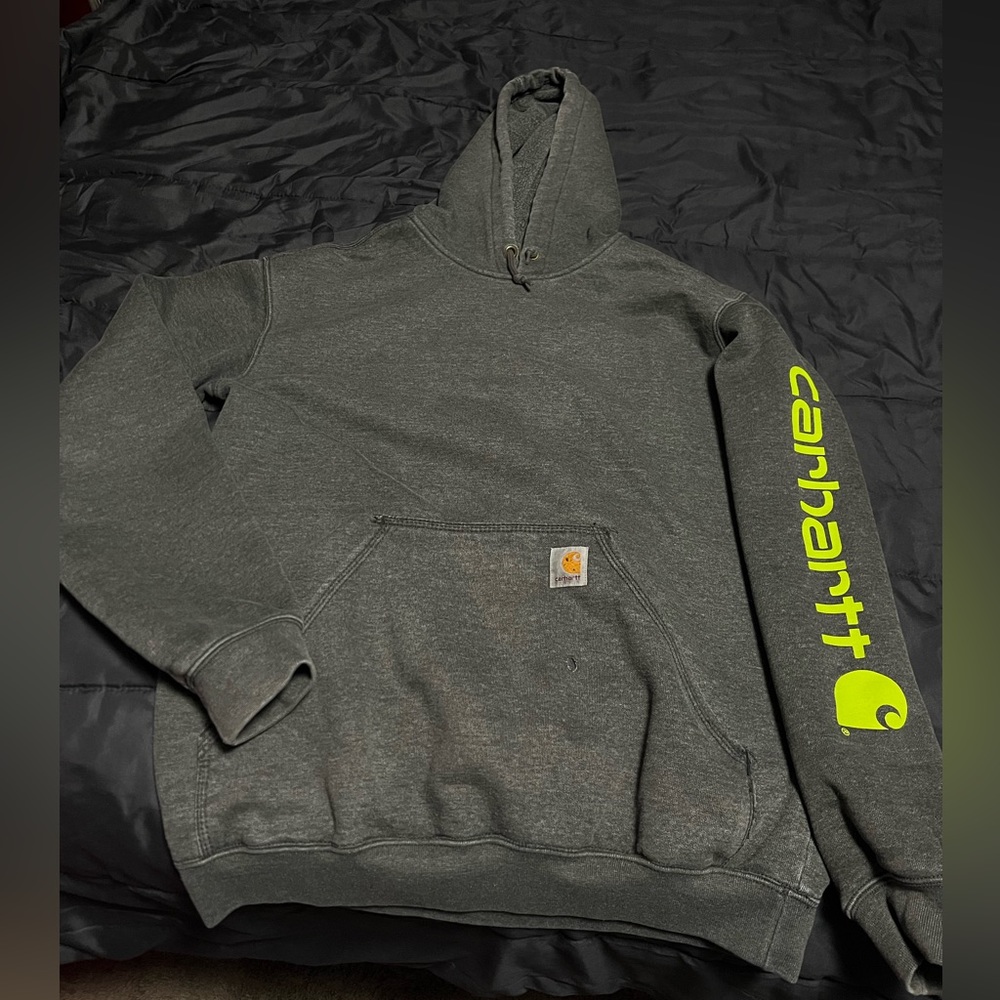 Carhartt hoodie